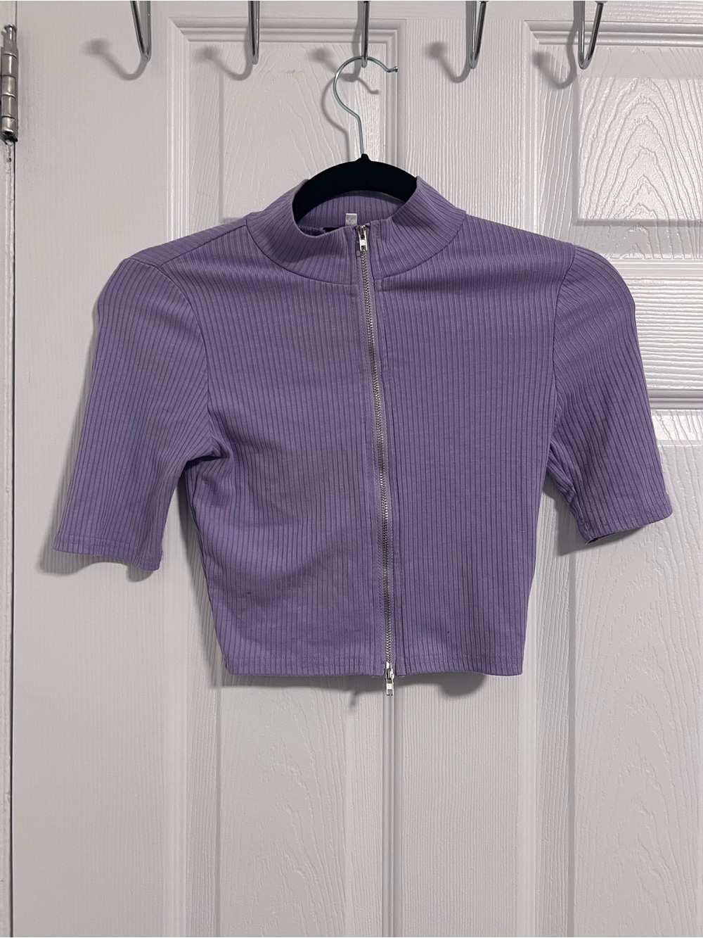 Fashion Nova Women’s Zip-Front Ribbed Crop Top - Lavender
